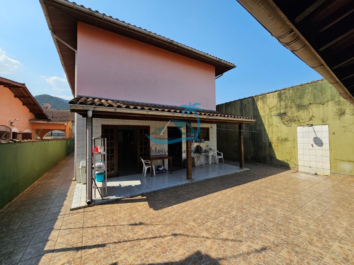 Casa à venda com 4 quartos, 215m² - Foto 40